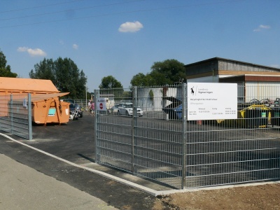 Zaun mit drei Toren - Recyclinghof Scheer